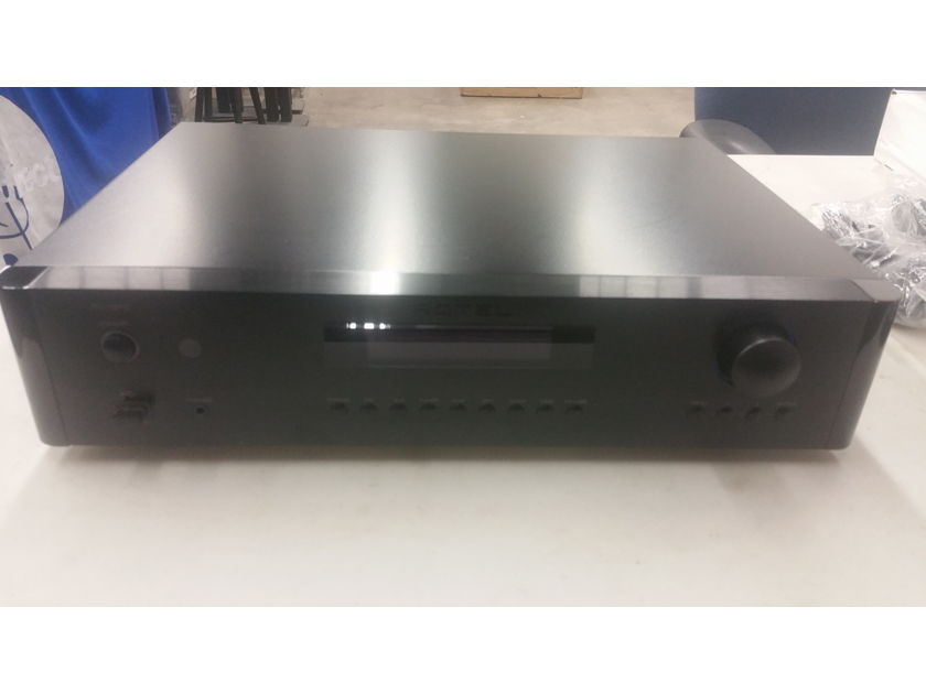 Rotel RC-1570 preamplifier