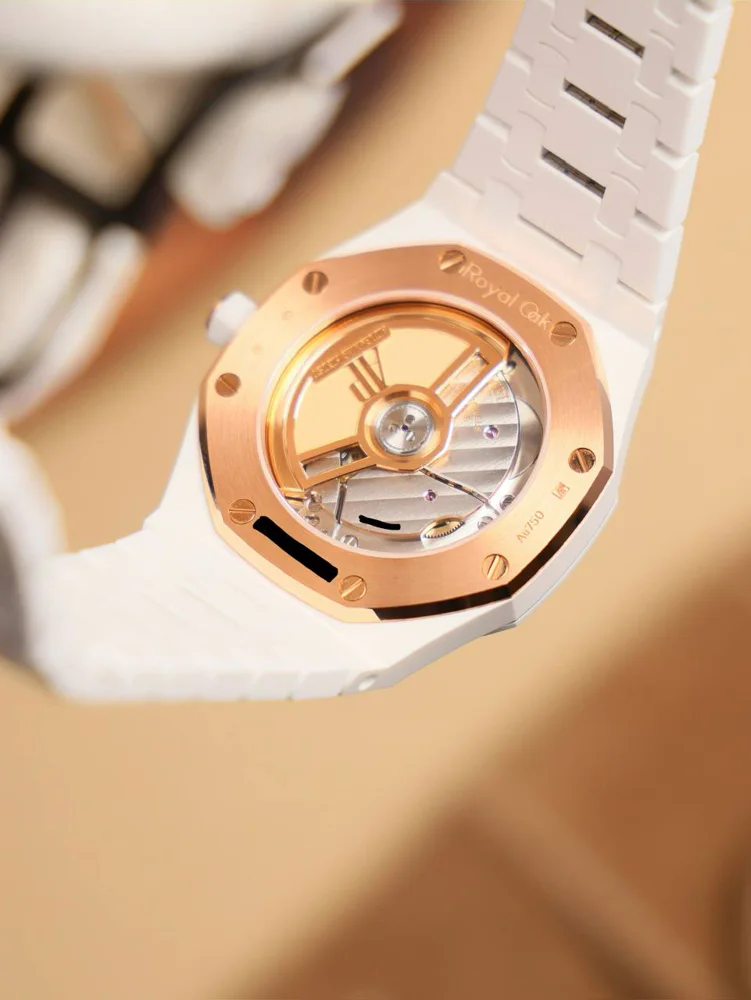 Audemars Piguet Royal Oak Selfwinding 77350CB.OO.1266CB.01 2026 unworn 34mm White Ceramic Silver dial Box & Papers 2026 , image 6 Audemars Piguet Royal Oak Selfwinding 77350CB.OO.1266CB.01 2026 unworn 34mm White Ceramic Silver dial Box & Papers 2026 , image 6