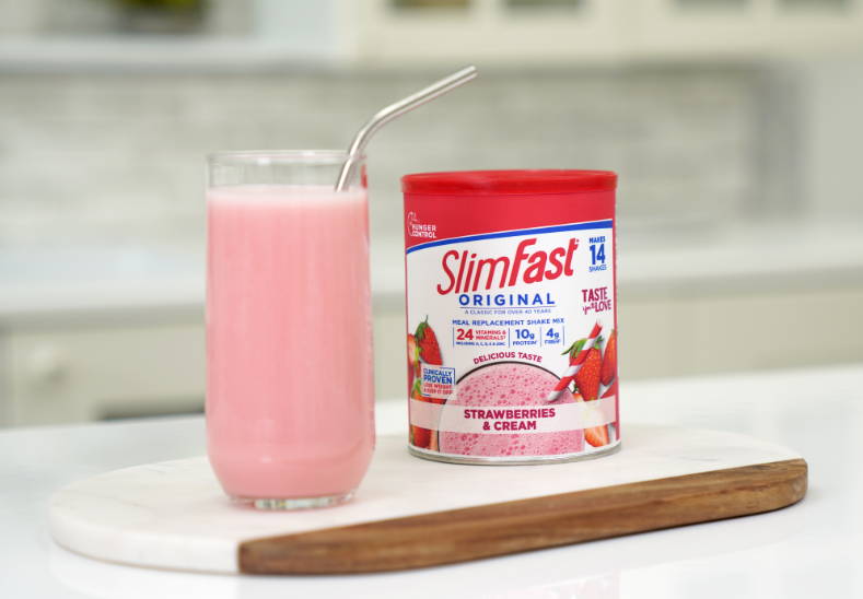 Product and lifestyle image of Strawberries and Cream