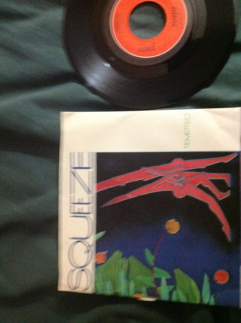Squeeze - Tempted 45 With Sleeve