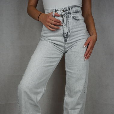 Jeans (NEU, mehrere grössen erhältlich)