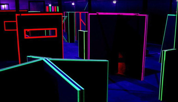 lasertag duesseldorf spielfeld
