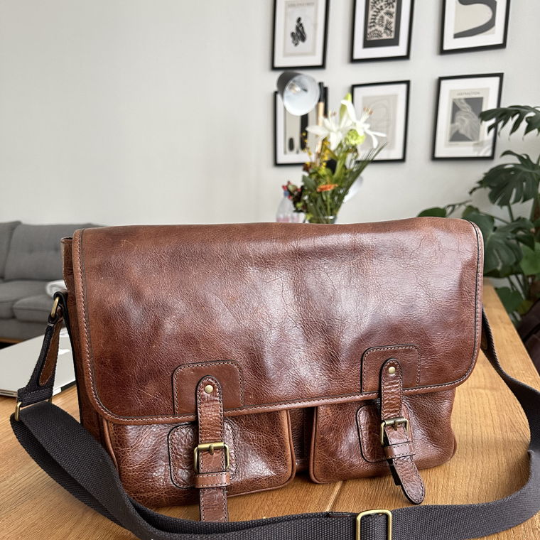 FOSSIL LAPTOP BAG 100% LEATHER