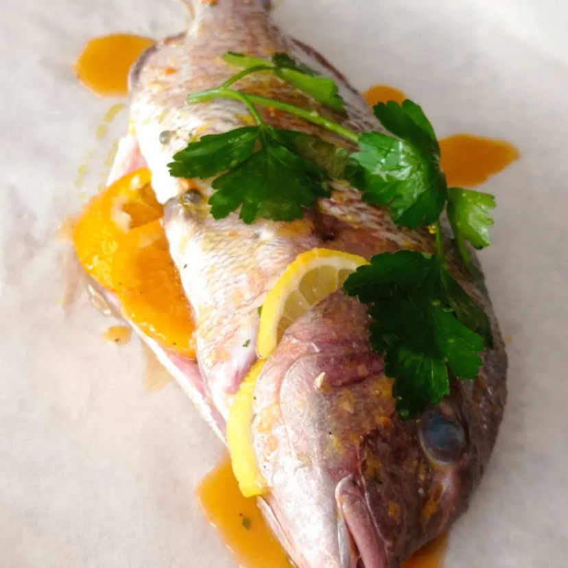 Corsi di cucina Cassano delle Murge: Siete pronti per un'esperienza di pesce? Un gioco di colori 