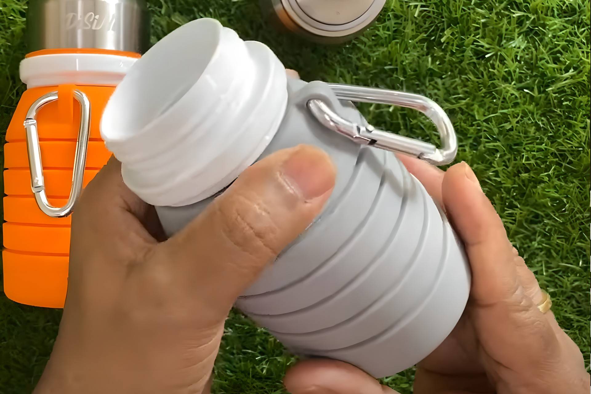 Using of Collapsible Bottle