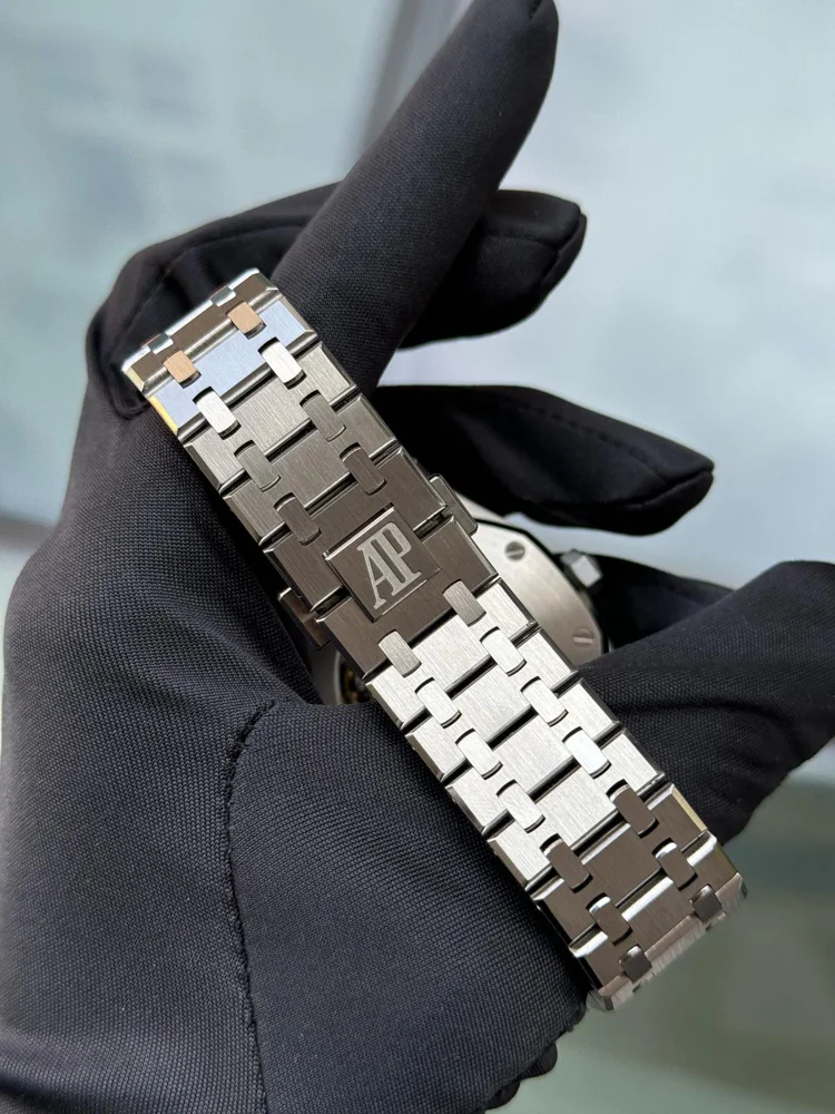 Audemars Piguet Royal Oak Double Balance Wheel Openworked