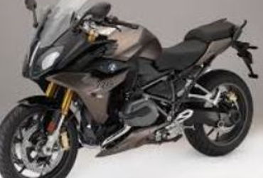 2018 BMW R 1200 RS motorcycle for rent near Lowell, AR