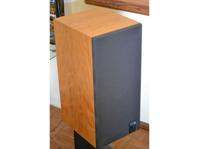 KEF Reference Speakers 103/3 Made in England- Real Wood Cabs