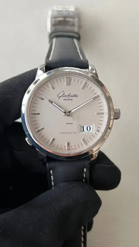 Glashütte Original Senator Panorama Date 100-03-13-02-04