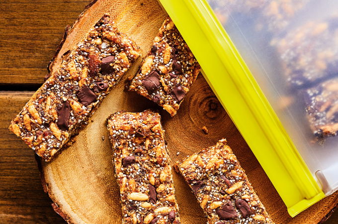 Barres d’énergie aux amandes et au chocolat noir