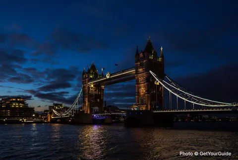 Private London Bridges & Night River Cruise with Hotel Transfers