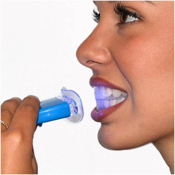 Dental whitening kit