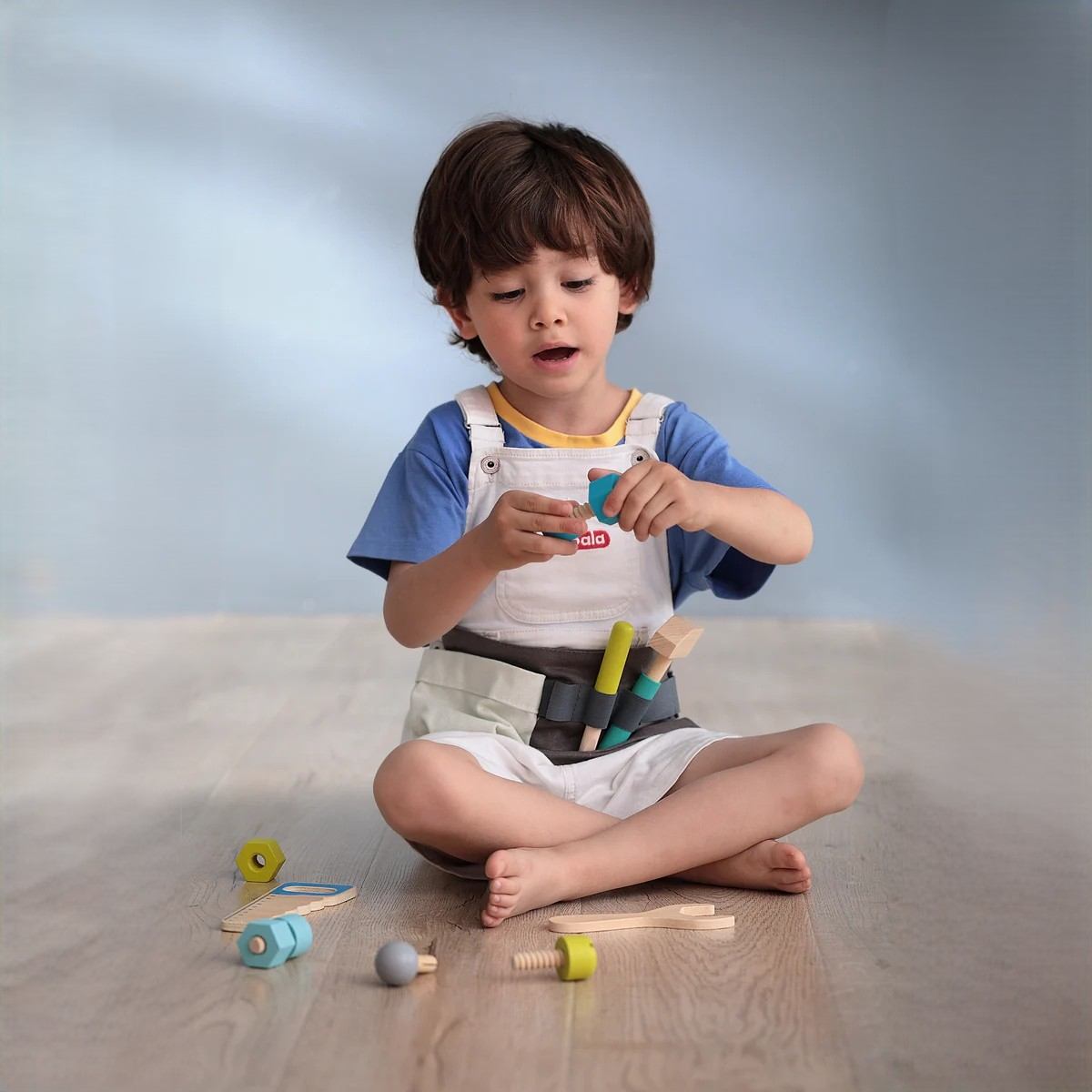 TOOL BELT PLAYSET Green and Blue -Rec. Age: 3 Years + - Image 2