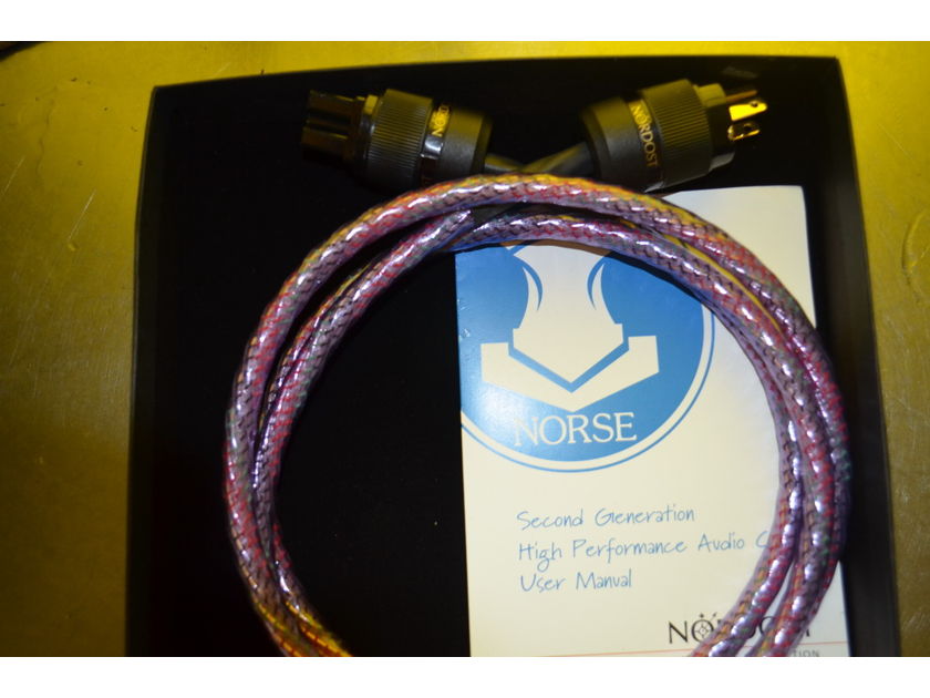 Nordost Frey 2  Norse 15A US plug 2 M power cord