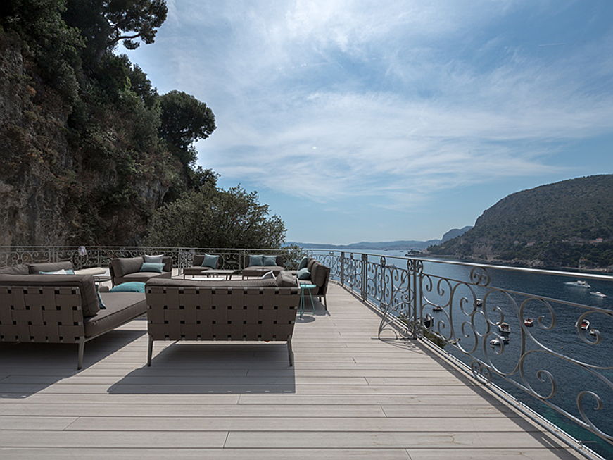  Monza
- The land of luxury: what to expect from French Riviera holiday homes