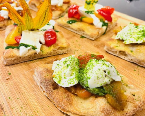 Food experiences Santarcangelo di Romagna: Pizza in pala and focaccia: savor baked specialties