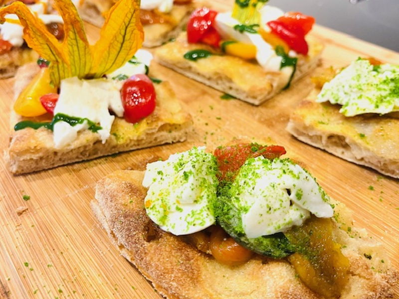 Food experiences Santarcangelo di Romagna: Pizza in pala and focaccia: savor baked specialties