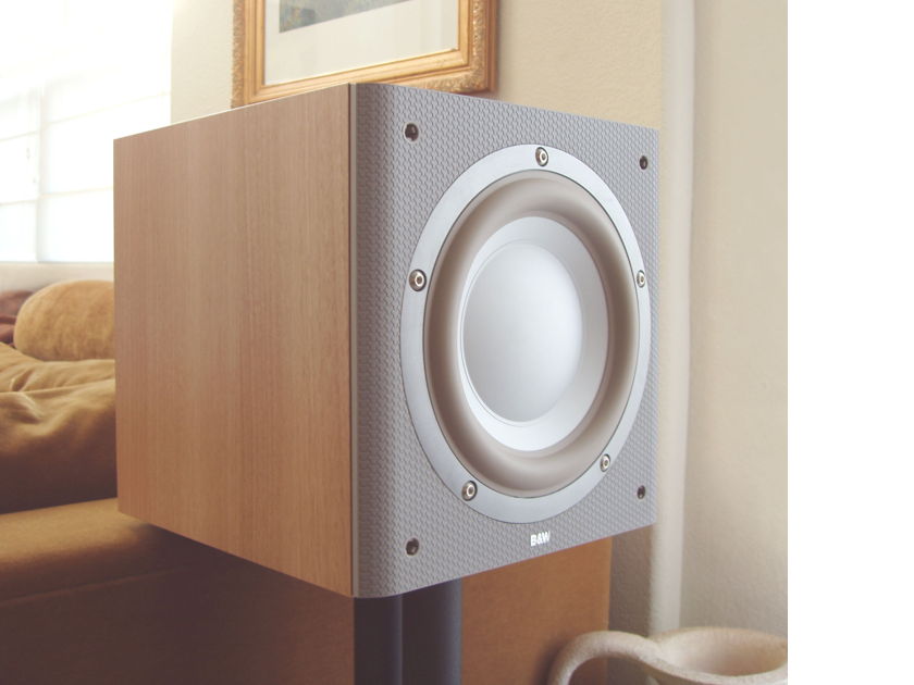 ASW 675 Powered Subwoofer Down to 17 Hz