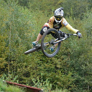 How To Tabletop On A Mountain Bike Street Dirt Tricks Riders