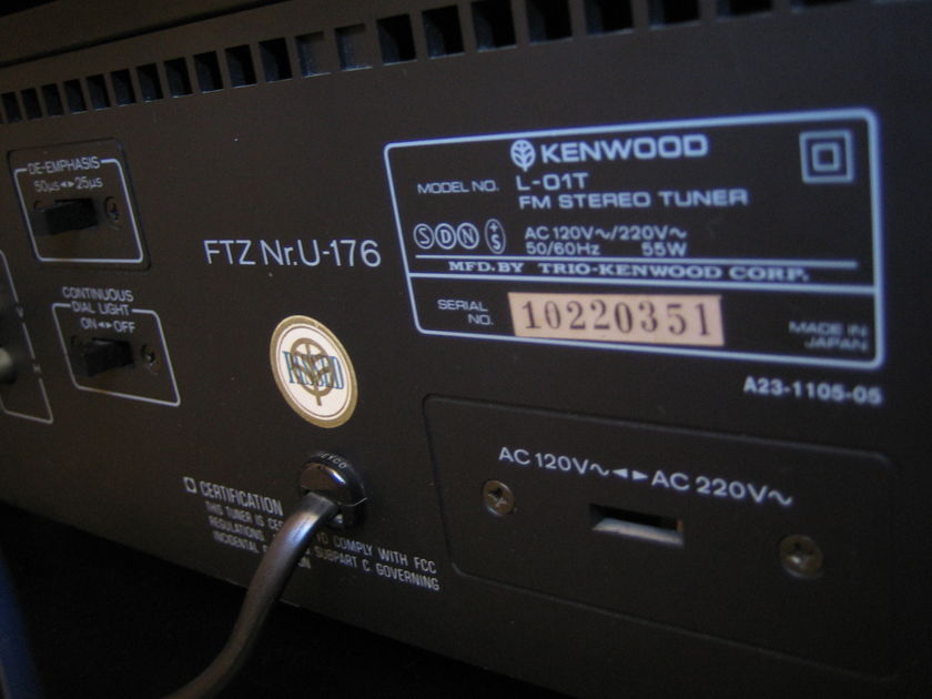 Kenwood L01-T Legendary FM Tuner in excellent condition