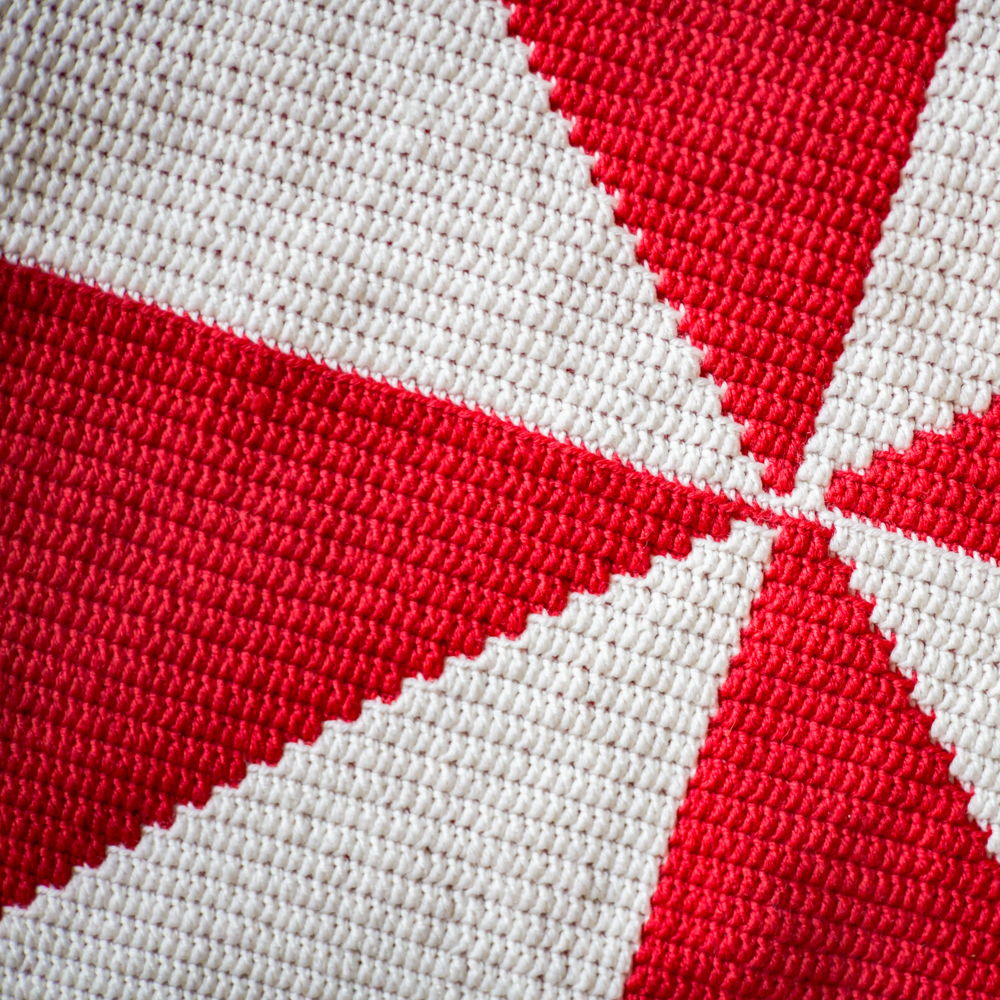 Soothing Beams Pillow