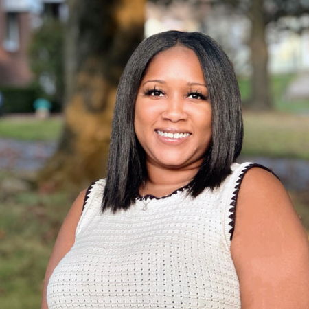 Tahara DeBarrows, LMFT