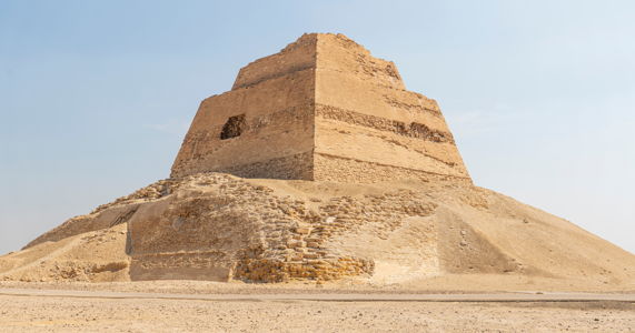meidum-pyramid