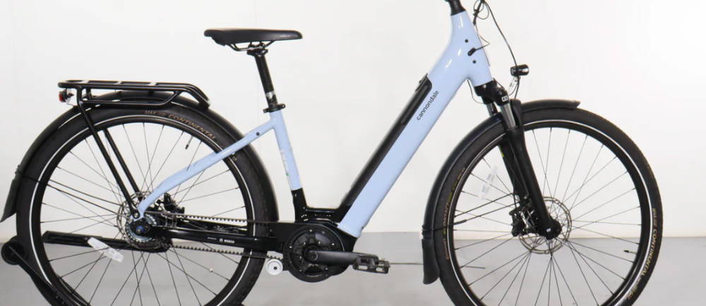 a Cannondale Mavaro Neo electric bike