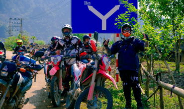 Hanoi Motorbike Tour to Da Nang on Ho Chi Minh Trail