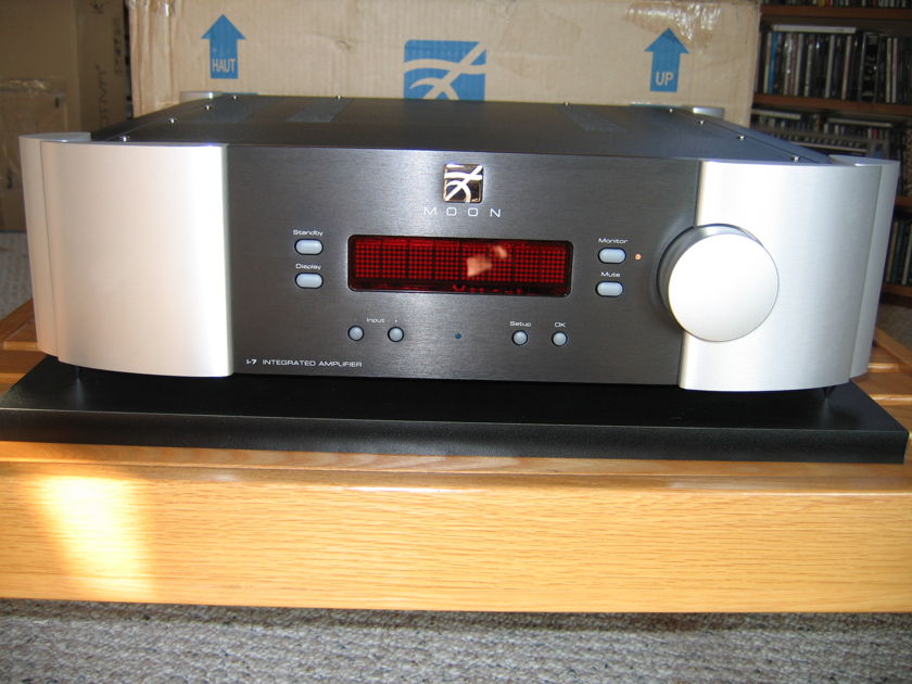 Simaudio I-7 Integrated Amp