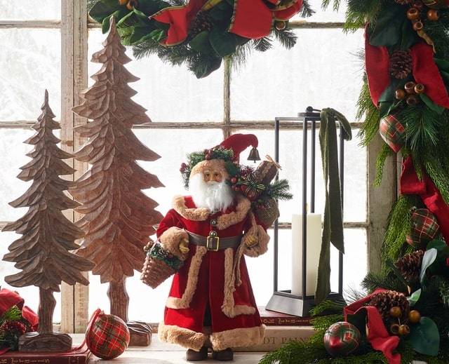 Raz Imports Wooden Sleigh With Winter Natural Arrangement and Pinecone Christmas Home Decor