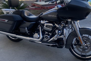 2021 HARLEY-DAVIDSON ROAD GLIDE motorcycle for rent near LAS VEGAS, NV