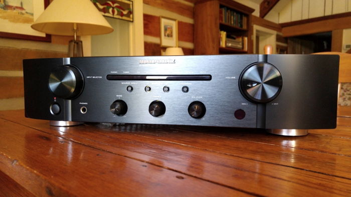 Marantz PM6005 front