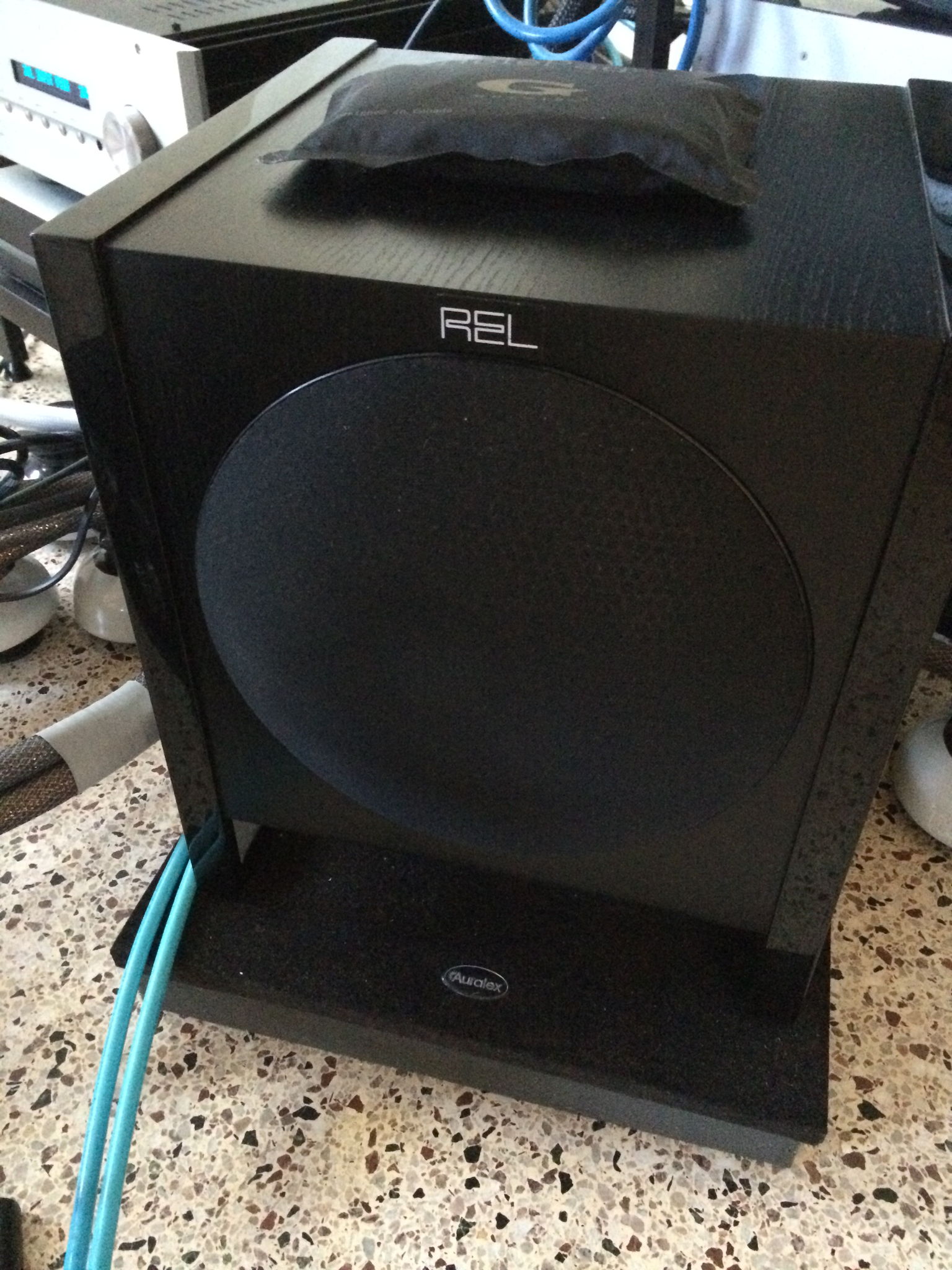 REL T-2 Subwoofer