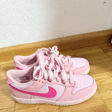 Nike Dunk Pink