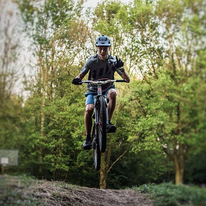 What Is Easier To Learn Manual Or Wheelie Manual Mountain