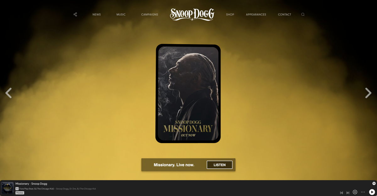 Screenshot of Snoop Dogg, from the celebrity websites collection.
