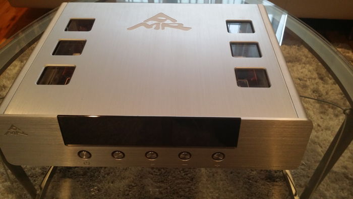 Abbingdon Music Research AMR DP-777 SE Tube DAC/Preamp ...