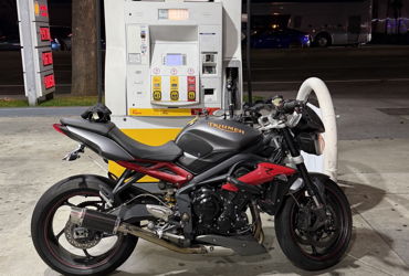 2015 TRIUMPH STREET TRIPLE 765 R motorcycle for rent near Santa Clara, CA