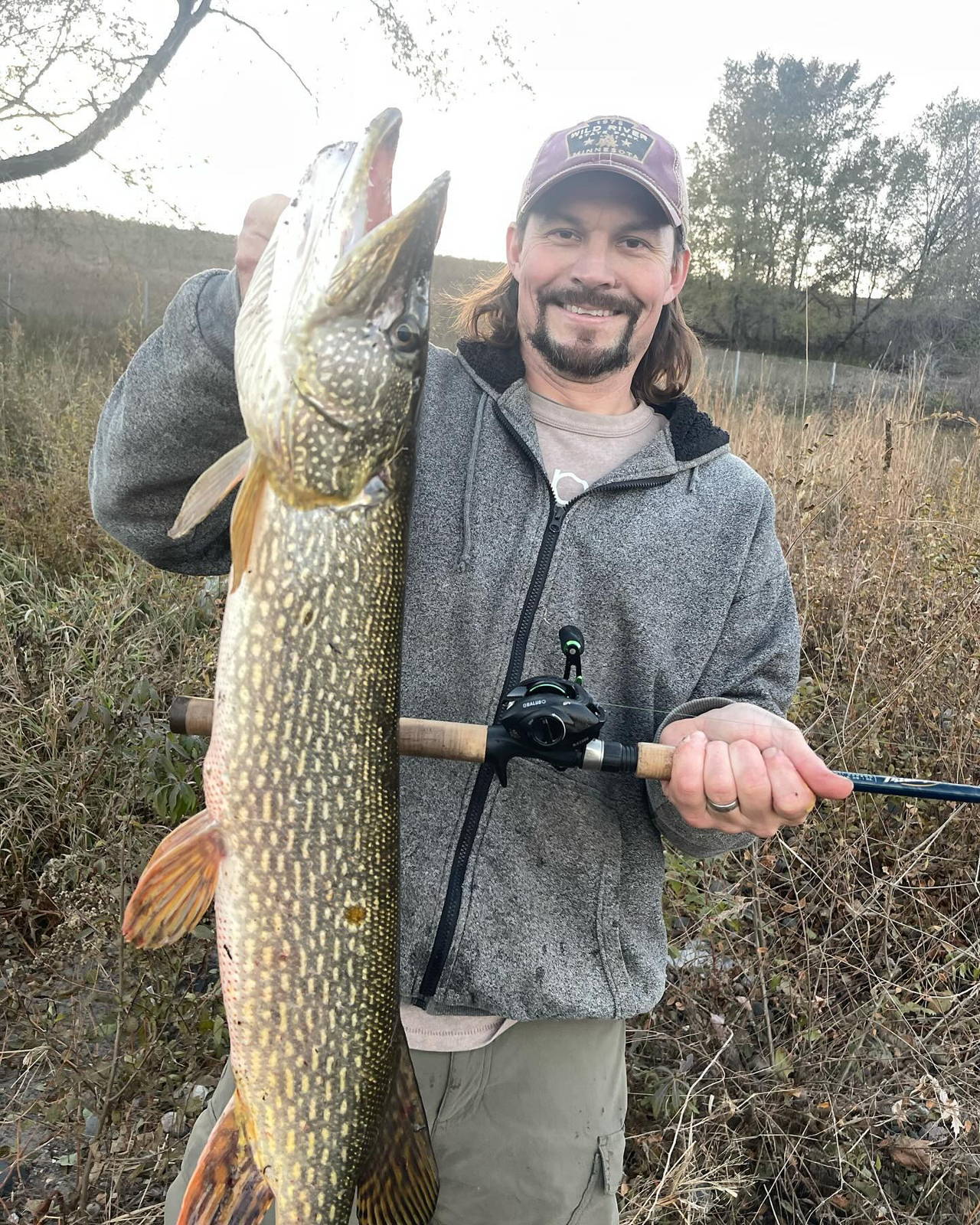 Obalus owner with a catch