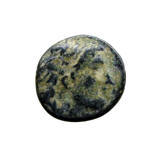 Ancient bronze coin Seleukid Kings of Medusa