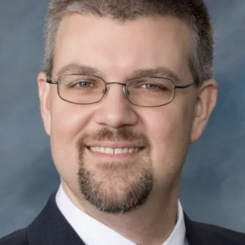 Mark  Mnich