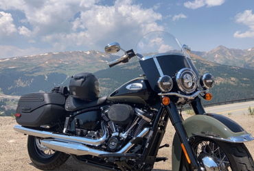 2021 HARLEY-DAVIDSON FLHCS HERITAGE CLASSIC 114 ABS motorcycle for rent near Thornton, CO