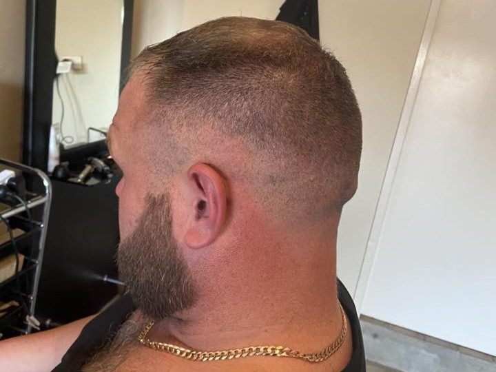 The Neighbourhood Fadez Beard Trim Voucher - Image 2