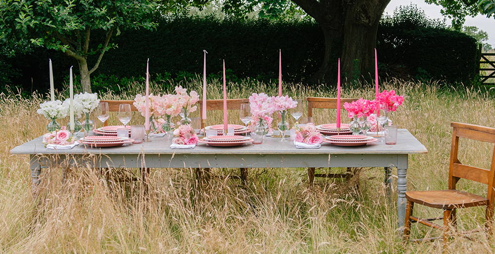 Wild at Heart flowers for alfresco dining