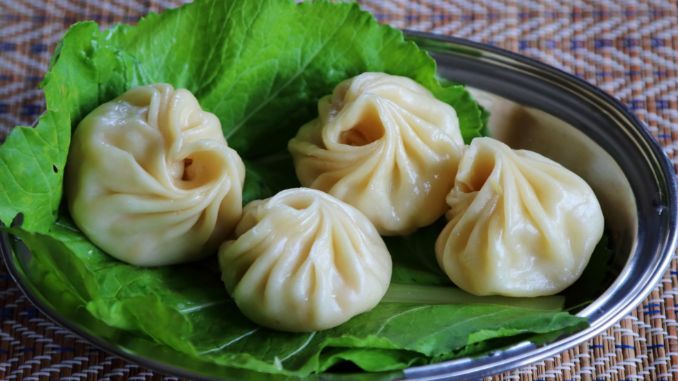 Momos