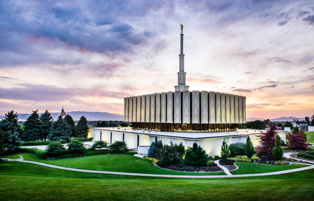 Photo of the Provo Temple and green grounds.