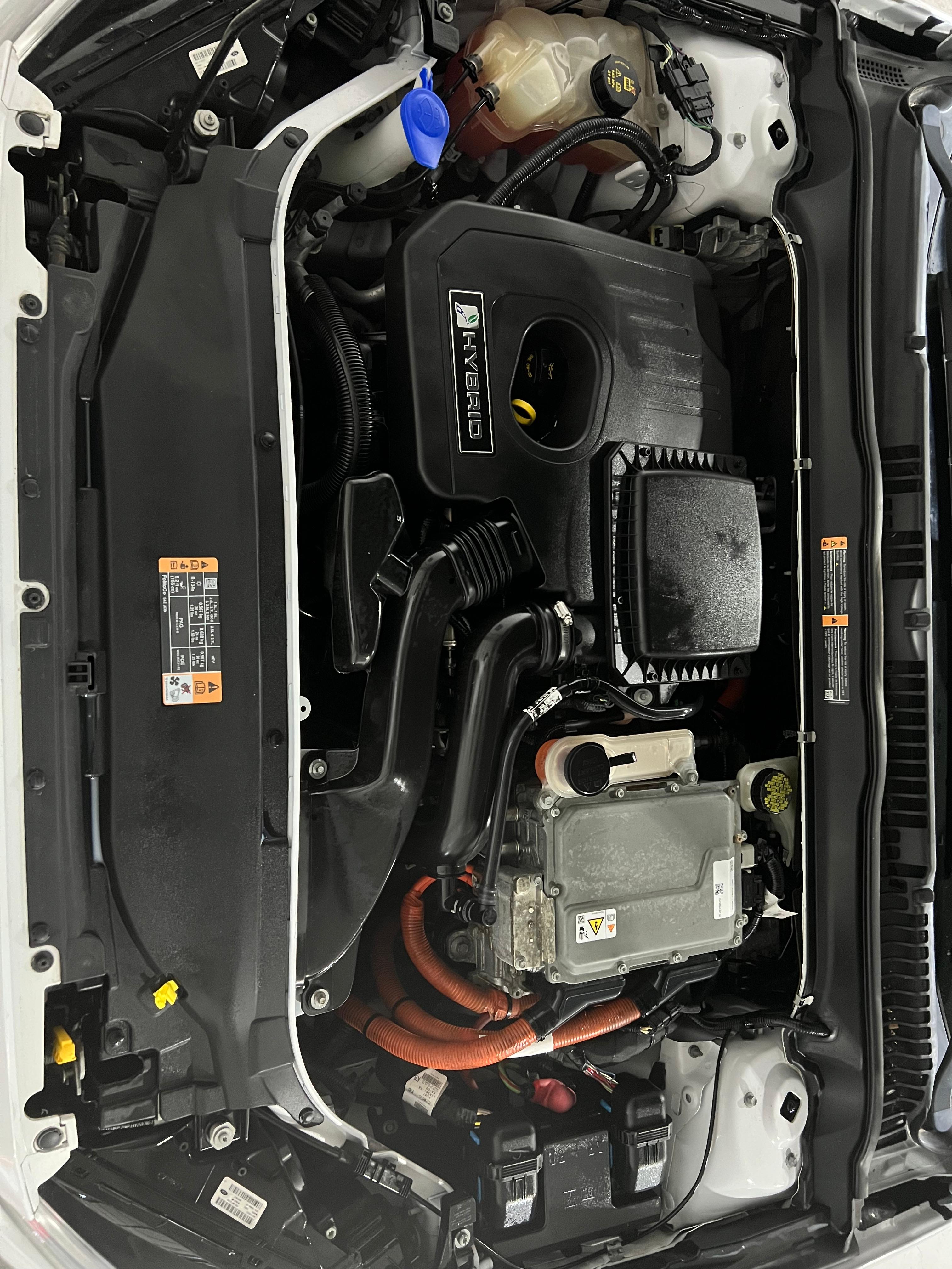 2015 Ford Fusion Hybrid 20