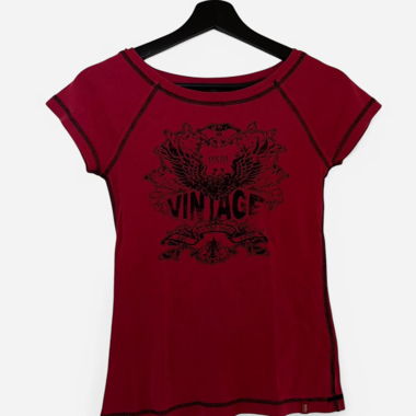vintage graphic tee