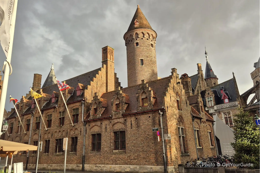 Bruges Private Tour from Paris with Champagne & Canal Cruise - photo 1